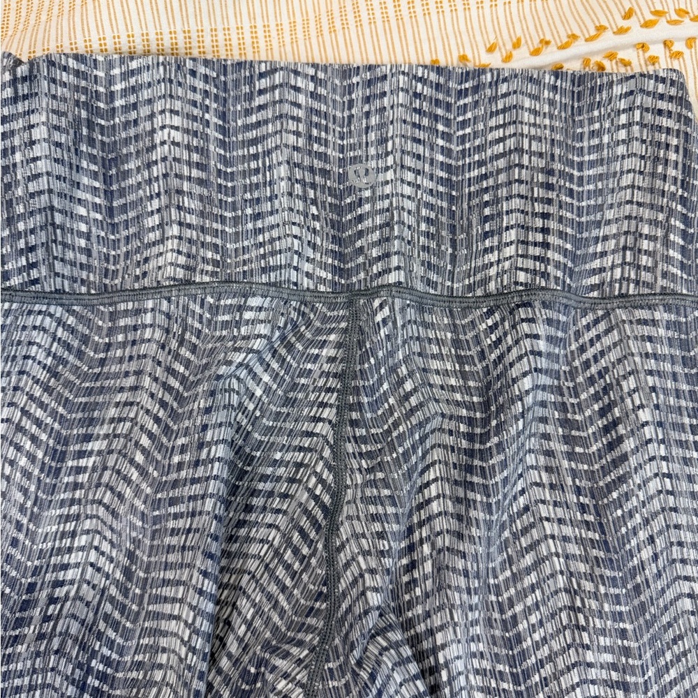 lululemon athletica Gray Patterned Leggings